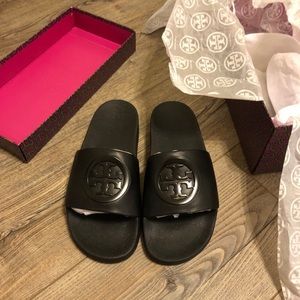 NIB Tory Burch Lina Slides size 8